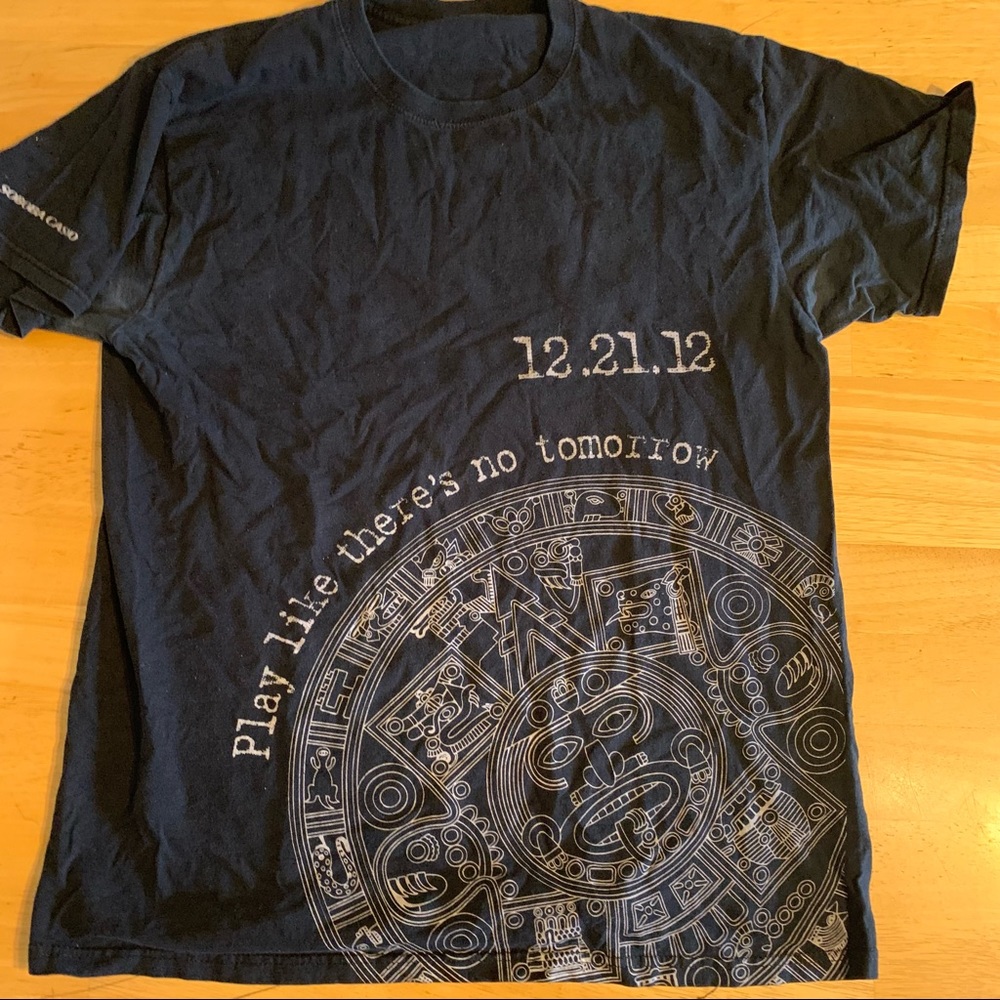 Vtg Mayan Calendar L End of The World T-Shirt